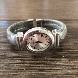 Vintage gray cuff bracelet watch